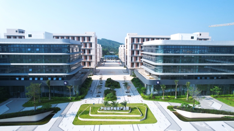 1740741545600_%E7%BB%8F%E5%BC%80%E6%B5%B7%E5%9F%8E%E4%BA%A7%E4%B8%9A%E5%9B%AD%E8%88%AA%E6%8B%8D%E5%9B%BE_746x560